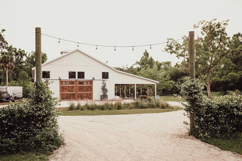outdoor barn wedding venue